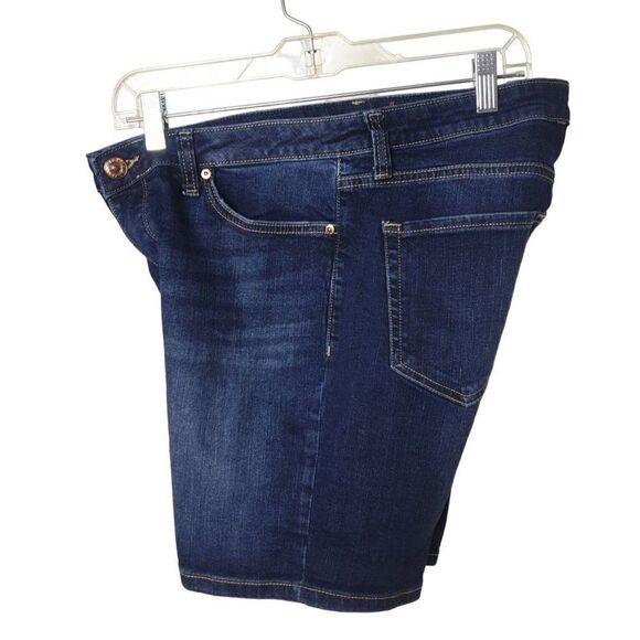 Seven7 Women's Jean Shorts 8 Weekend Denim Shorts Relaxed Size 8 NWOT - Picture 4 of 8